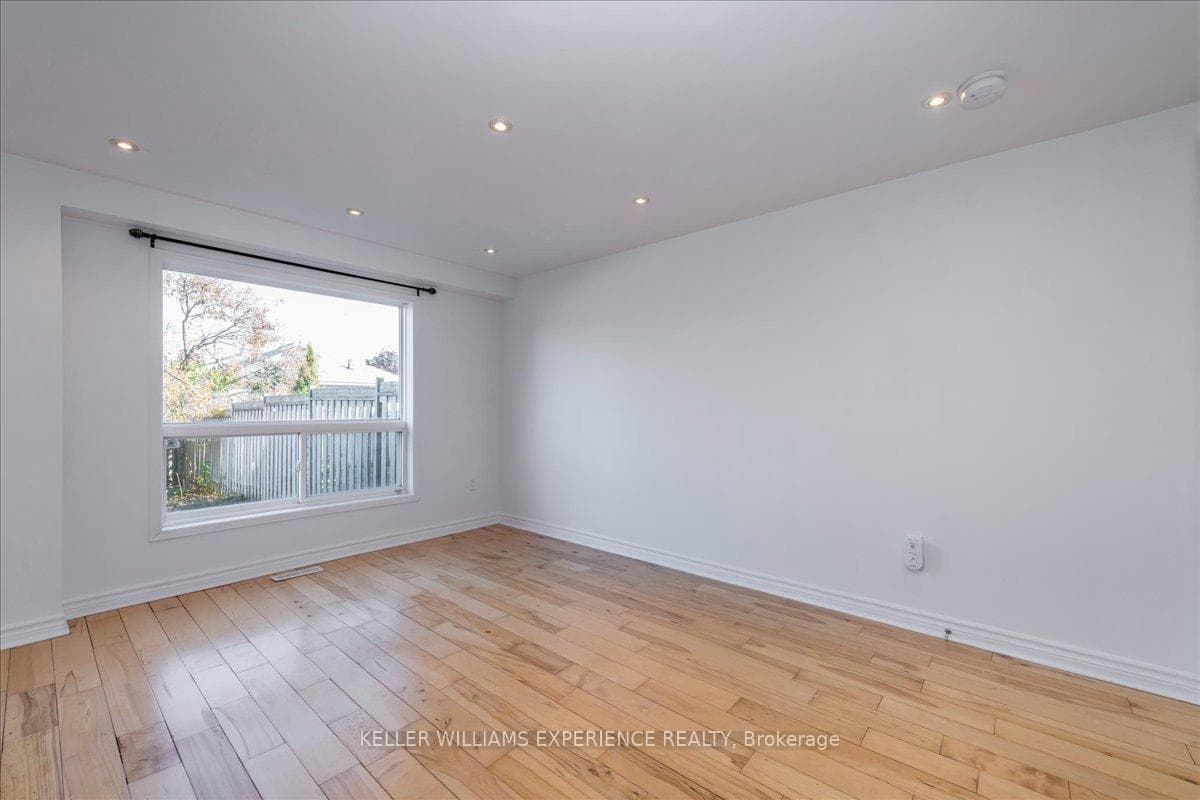 4 Tunbridge Road photo 3
