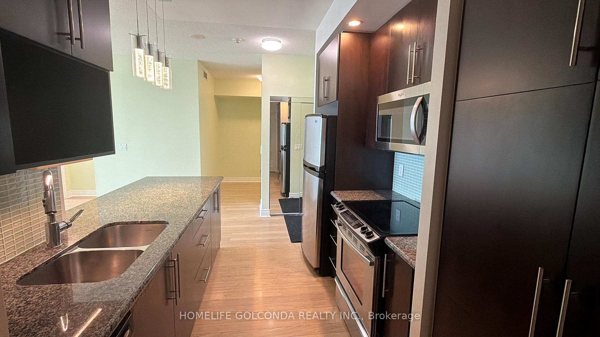23 Cox Boulevard Unit 1667 photo 14