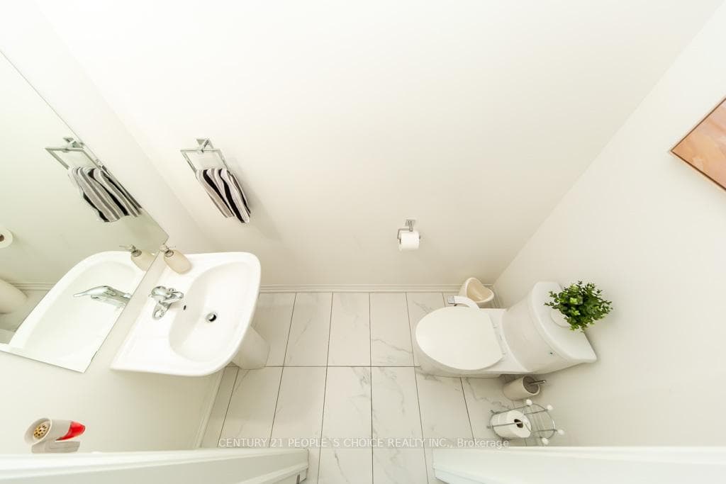 162 Ogston Crescent photo 26