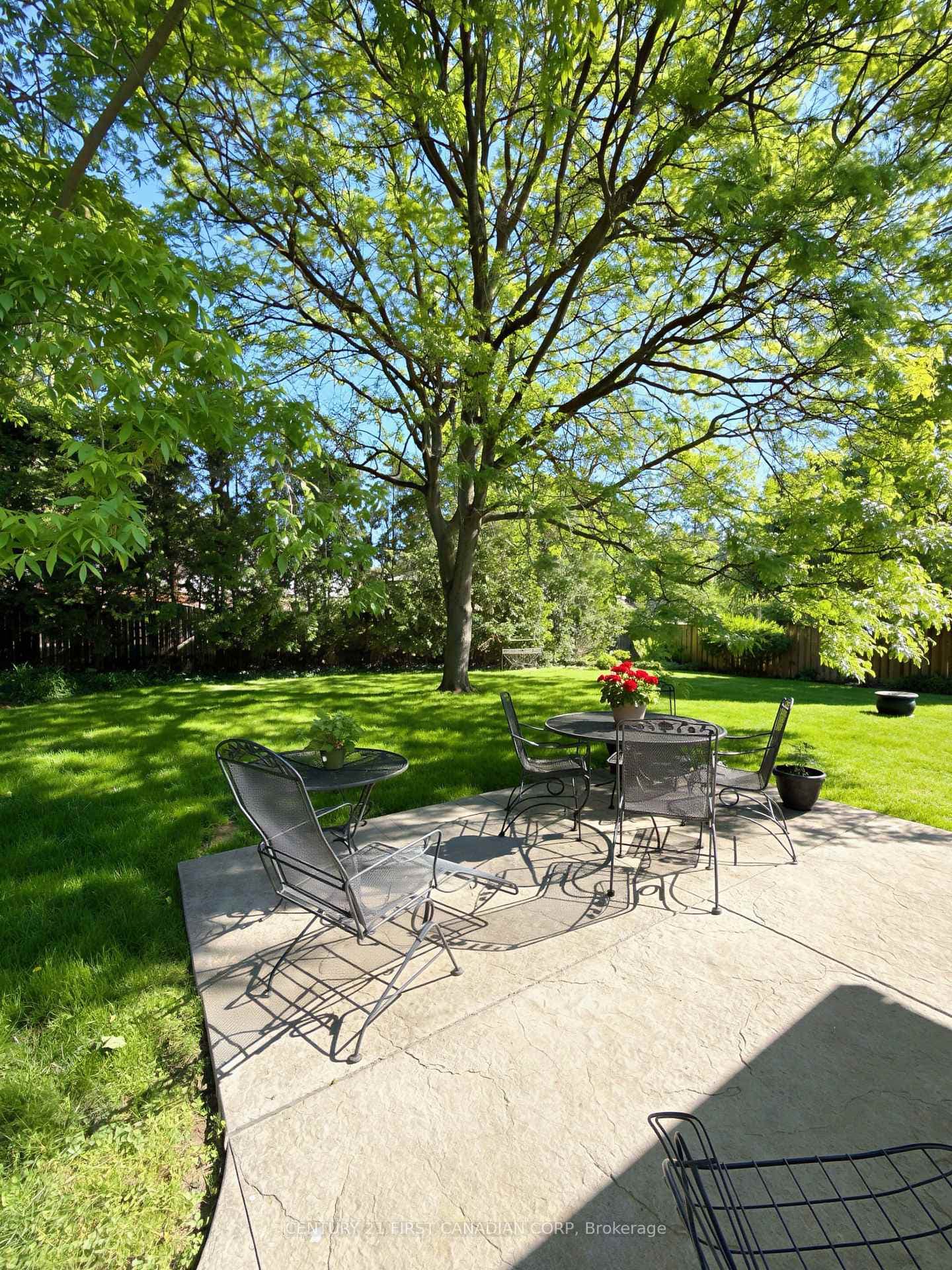 1080 Viscount Road photo 41