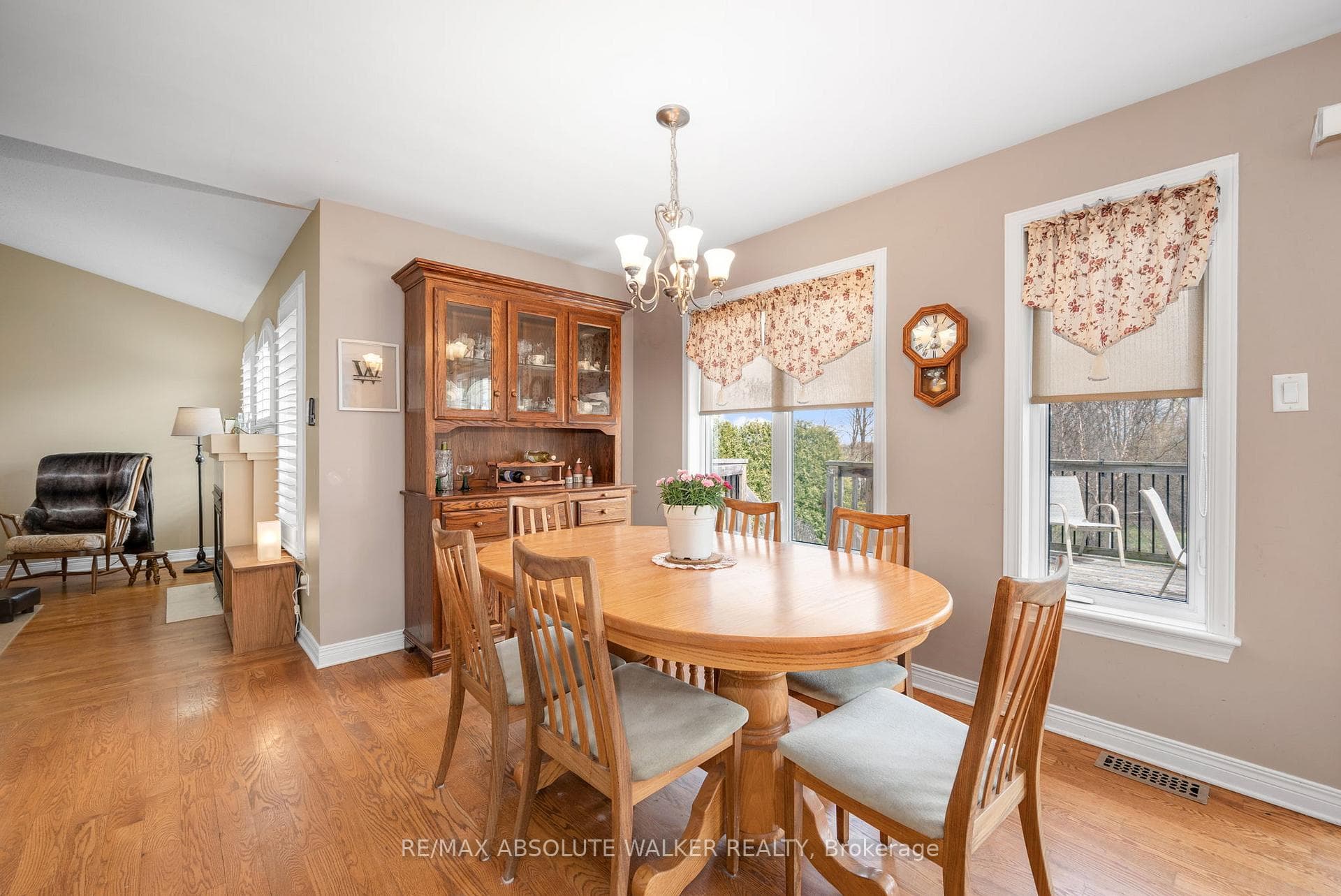 160 Duncan Drive photo 11