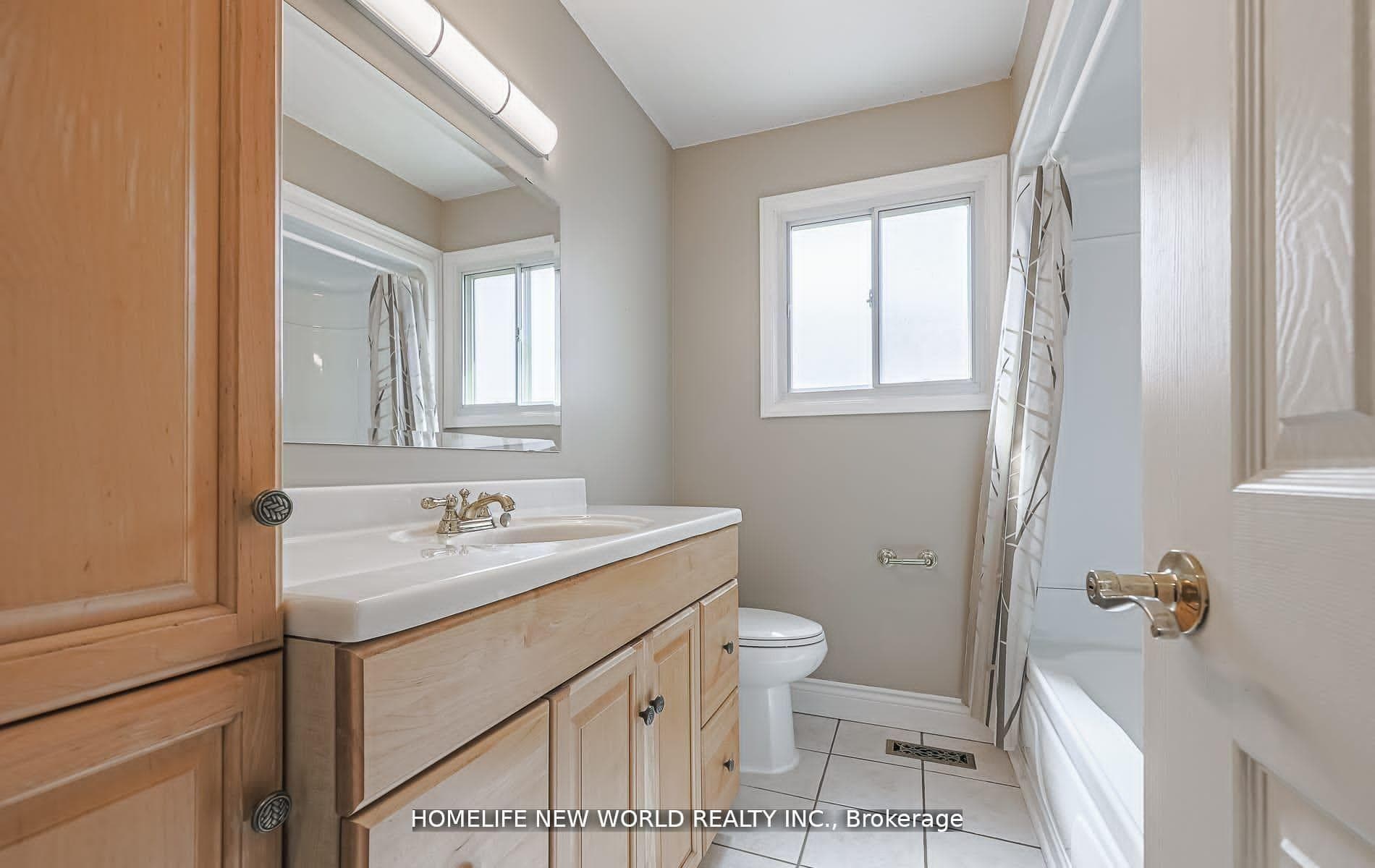 88 Braymore Boulevard photo 11