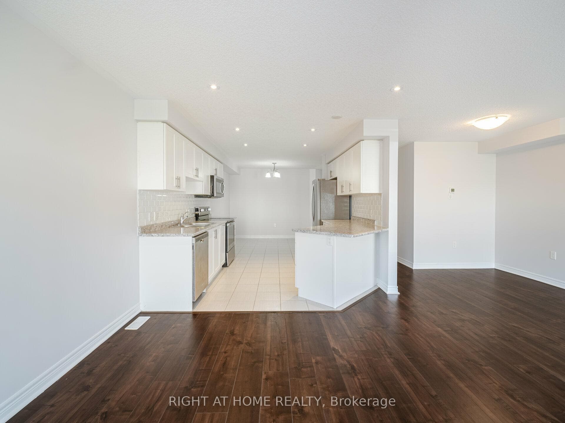 92 Cittadella Boulevard photo 8