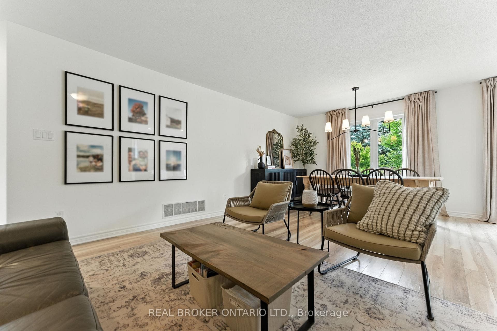 133 Raina Way photo 9