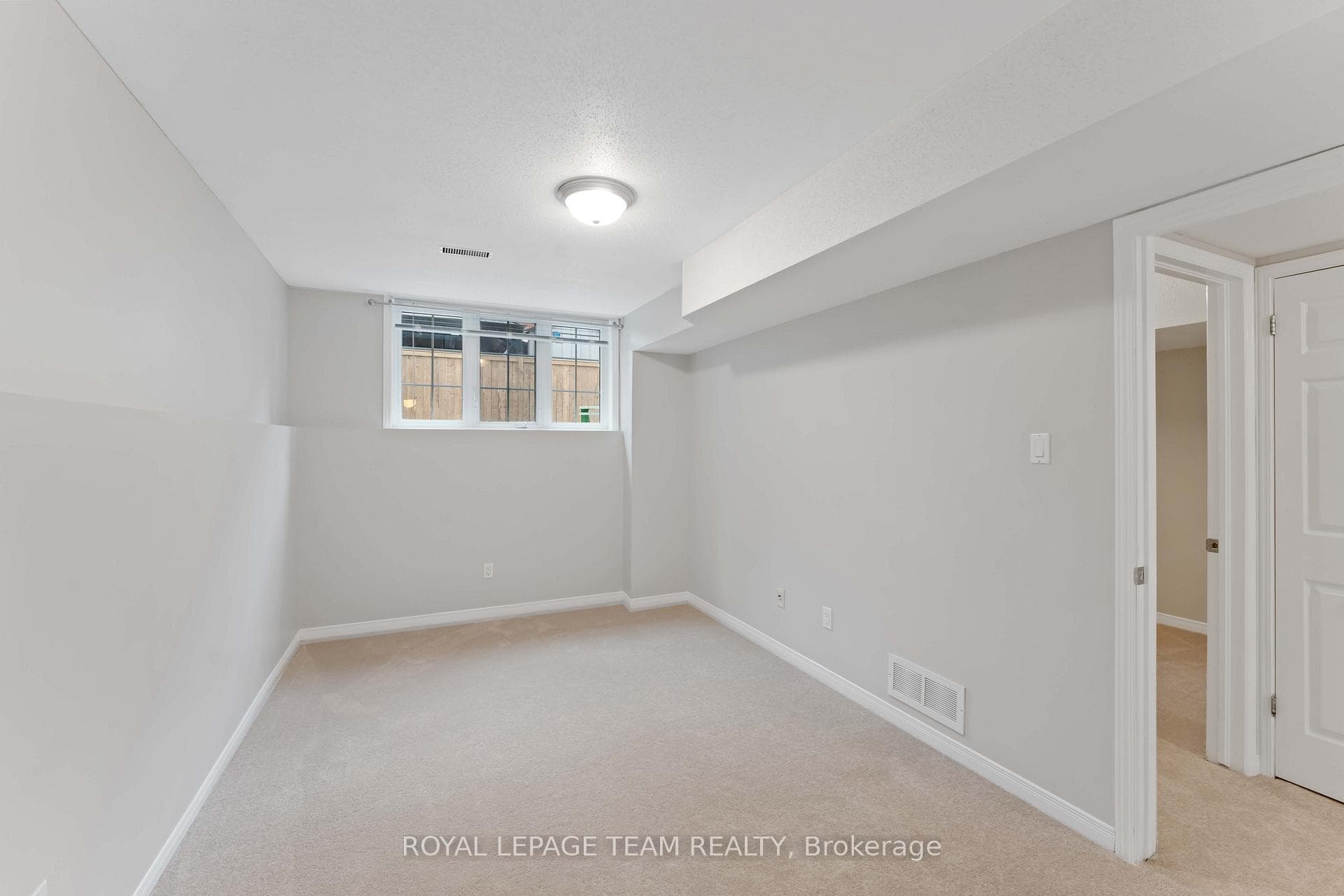70 Edenvale Drive Unit 101 photo 18