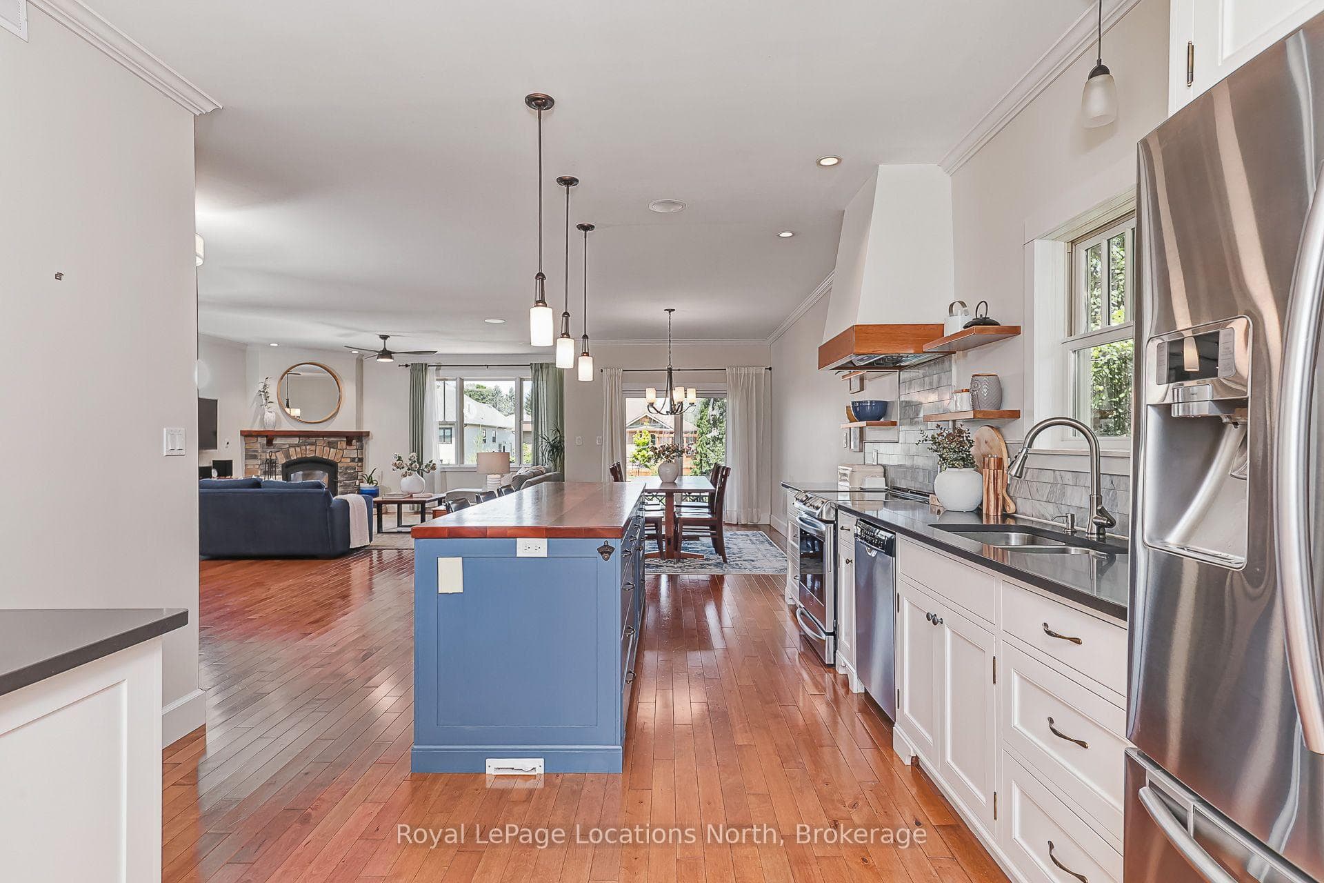 121 Mary Street photo 8