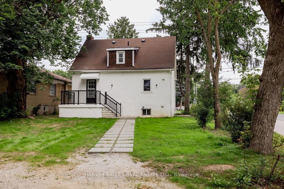 129 Major Mackenzie Drive photo 26