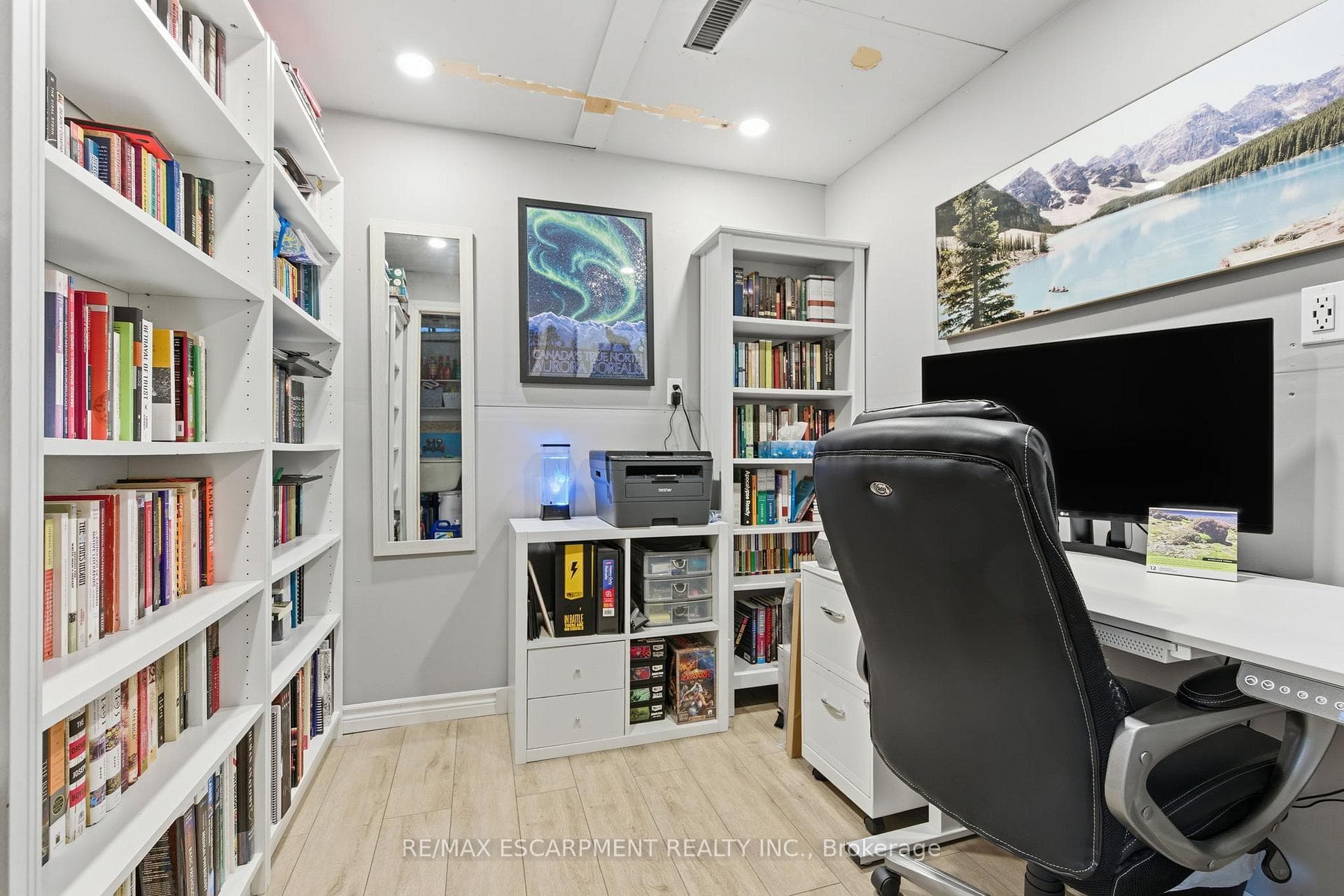 38 Golden Orchard Drive photo 32