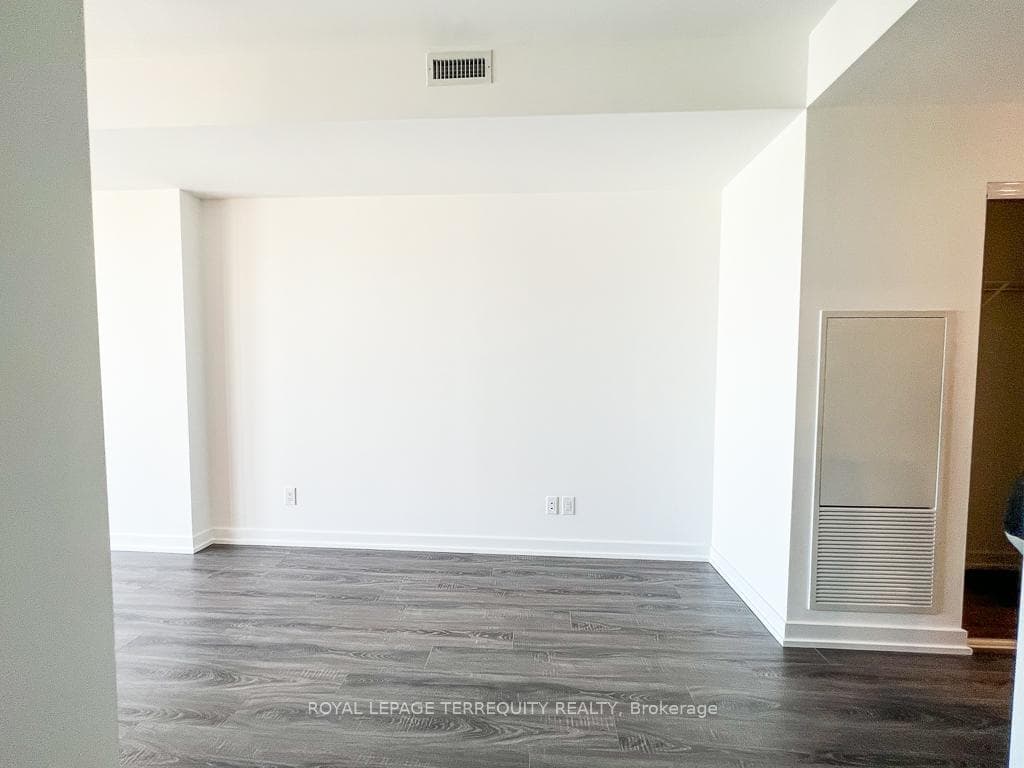 20 Edward Street Unit 1617 photo 12