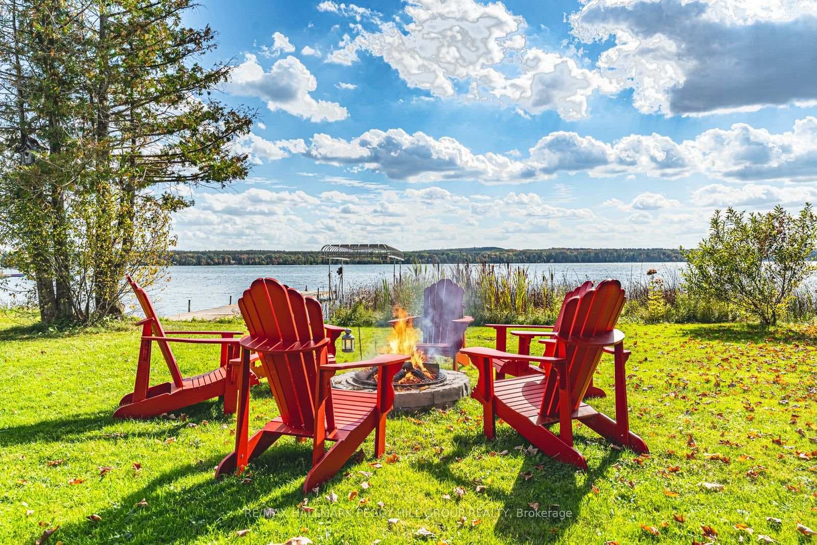 5724 Penetanguishene Road photo 2