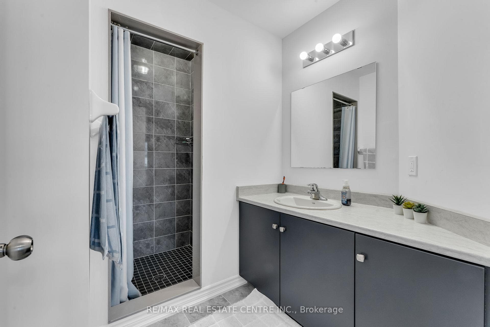 7 Roseberry Lane photo 14