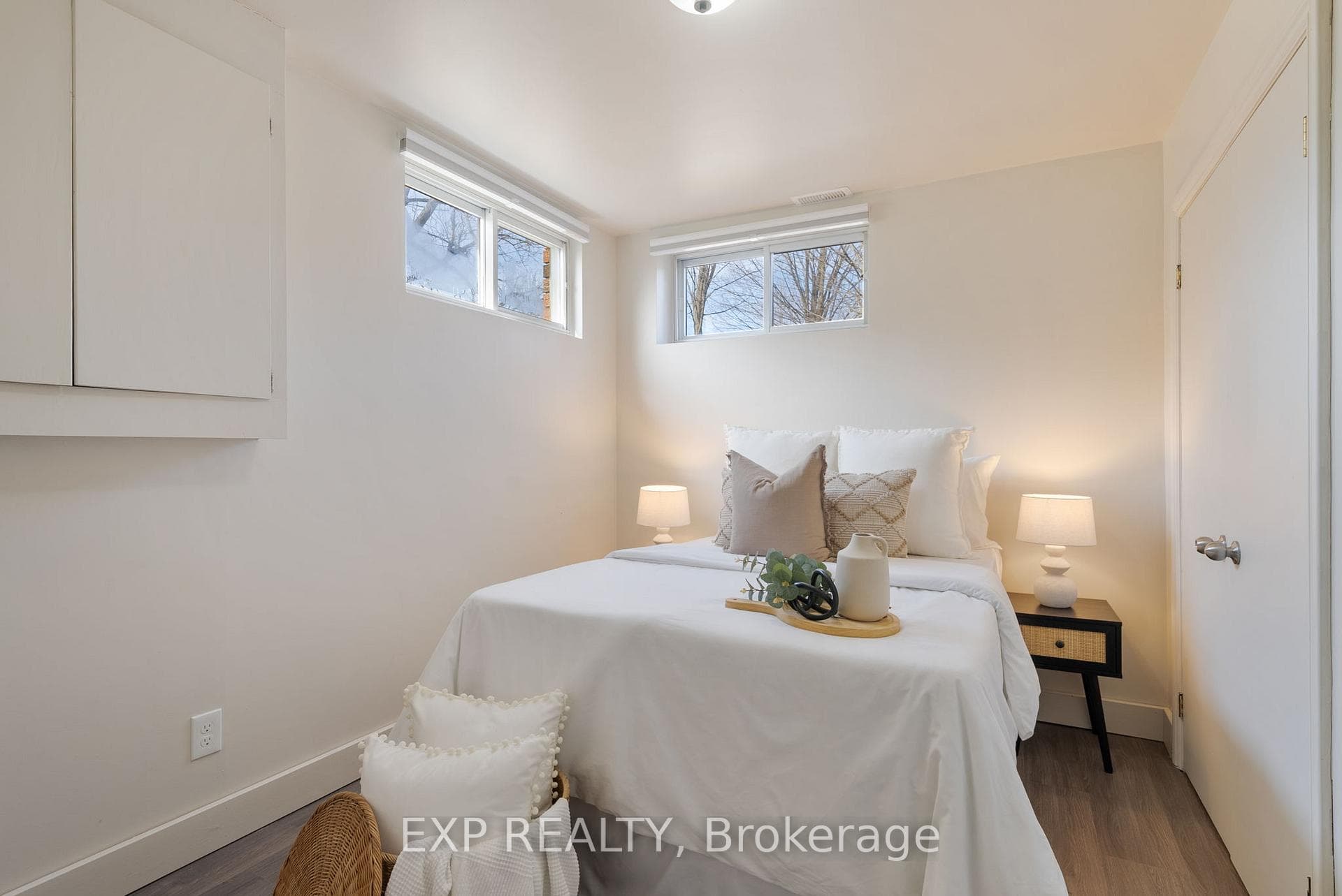 35 Godolphin Road photo 22