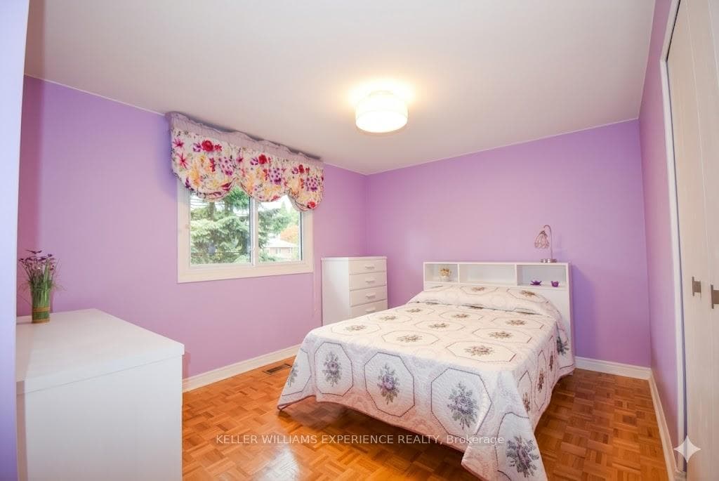 1290 Janisse Drive photo 20