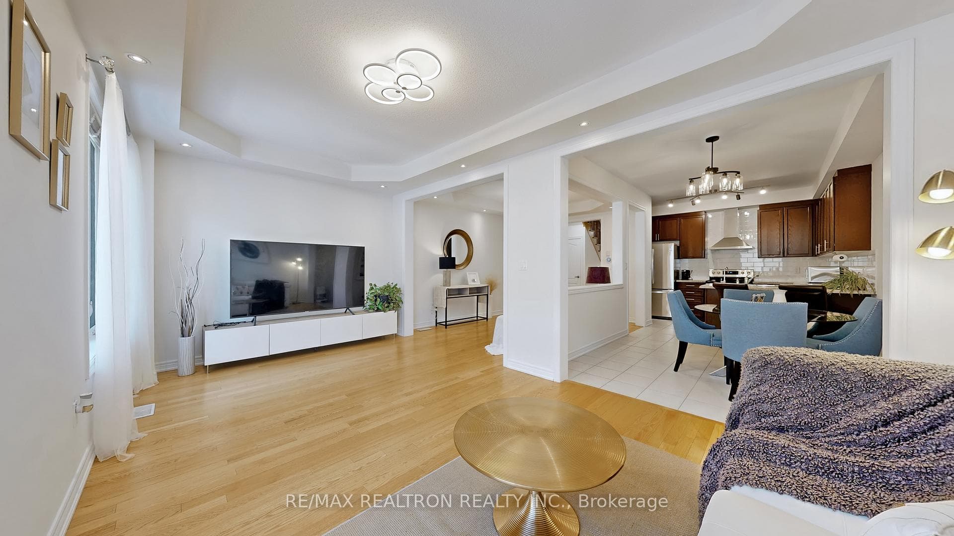 10 Gower Drive photo 10