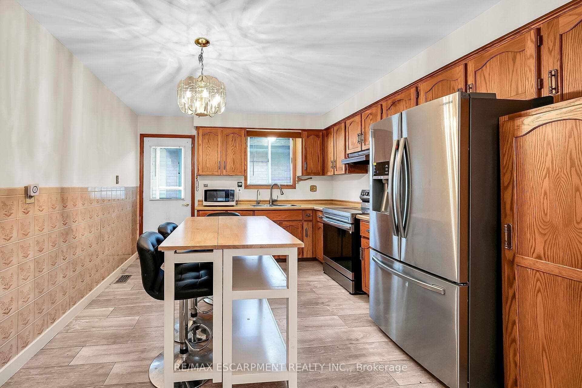 541 LIMERIDGE Road photo 13