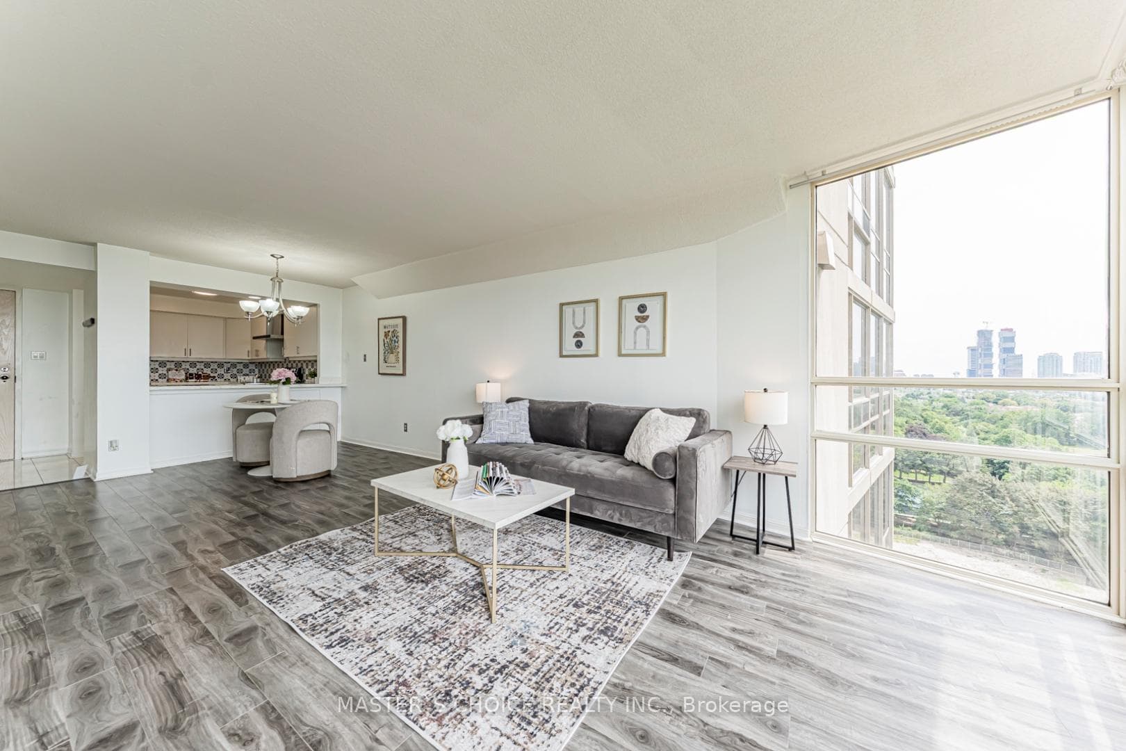 50 Eglinton Avenue Unit 1110 photo 16