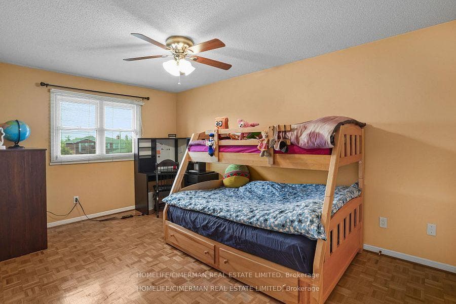 40 Queenston Crescent photo 39