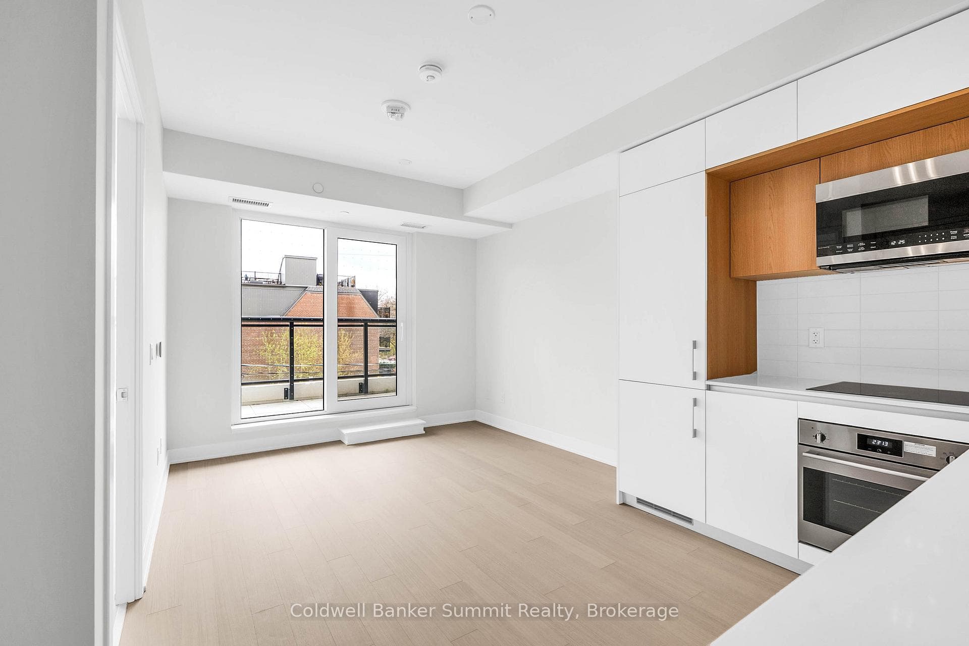 322 Dupont Street Unit 203 photo 7