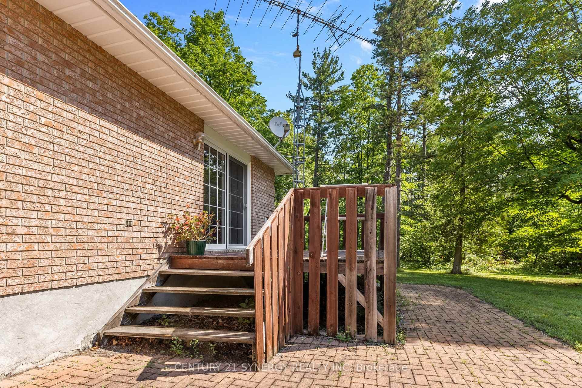 3 Carlisle Circle photo 41