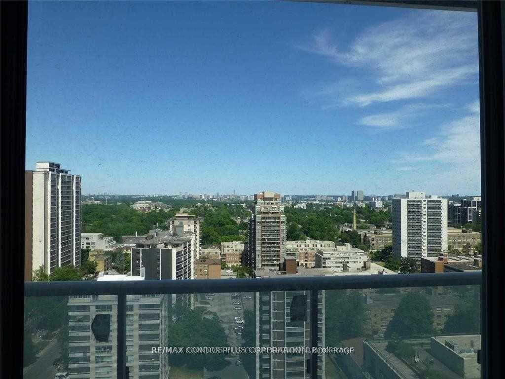 101 Erskine Avenue Unit 1705 photo 14