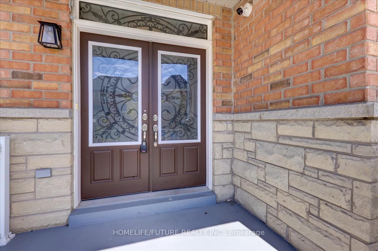 57 Turnhouse Crescent photo 4