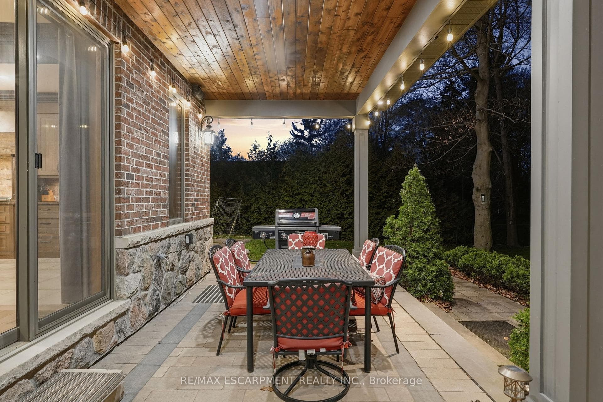 630 Kedleston Way photo 17