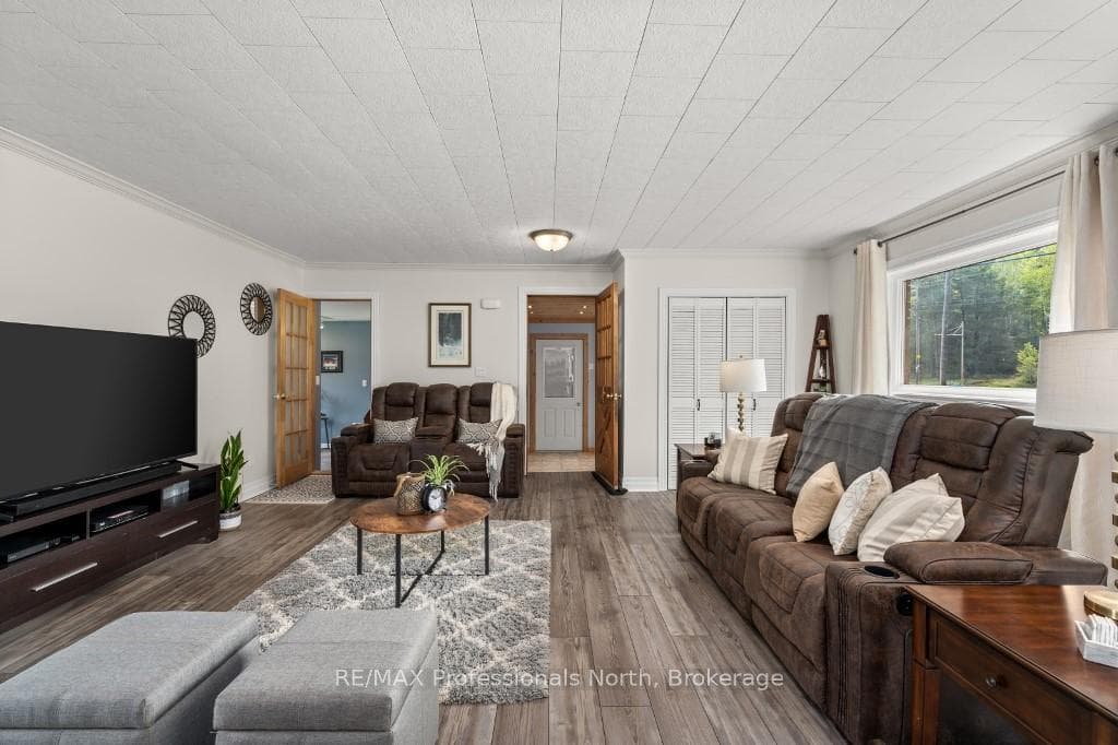 3875 LOOP Road photo 7