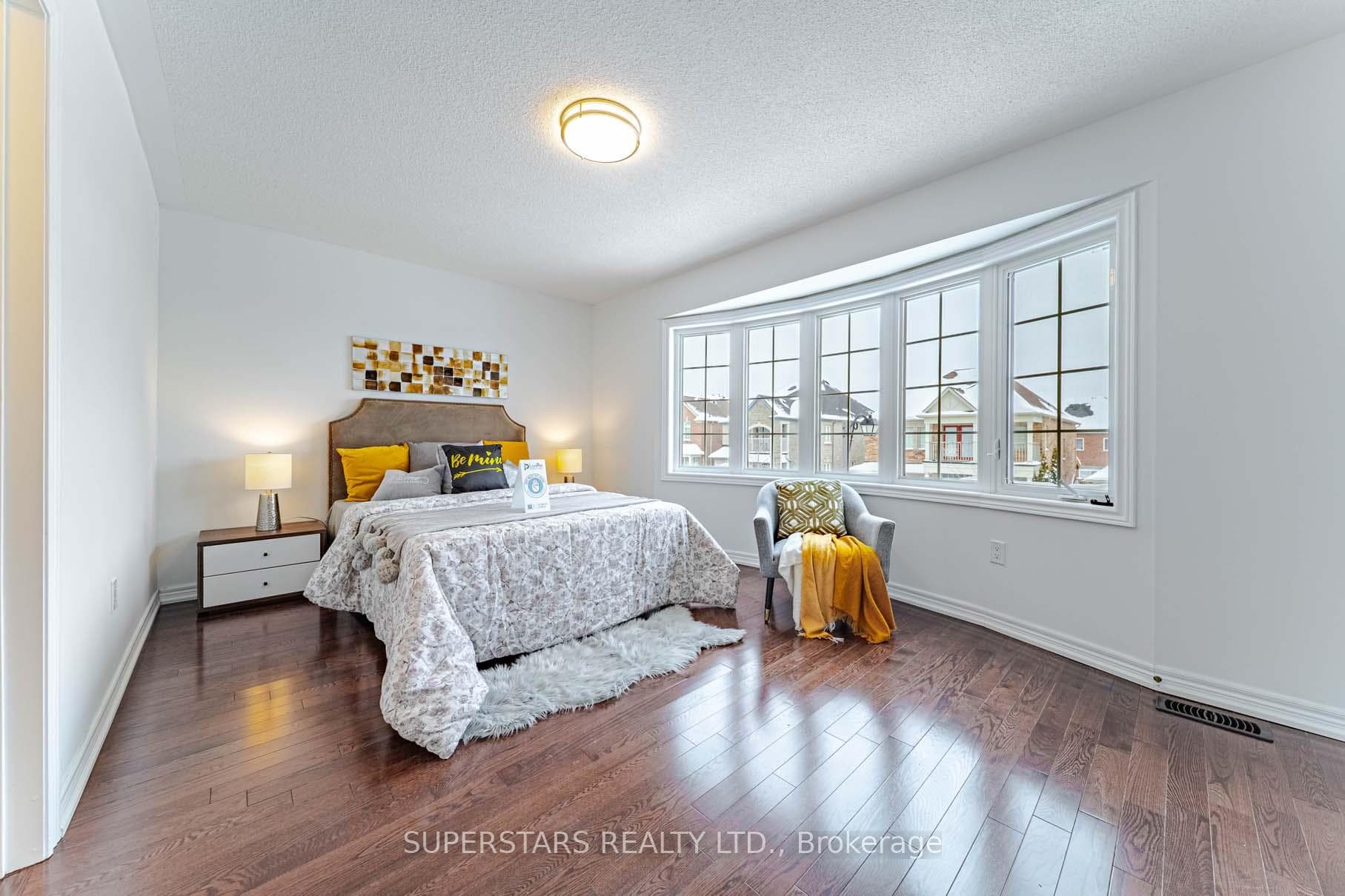 43 Stoney Creek Drive photo 28