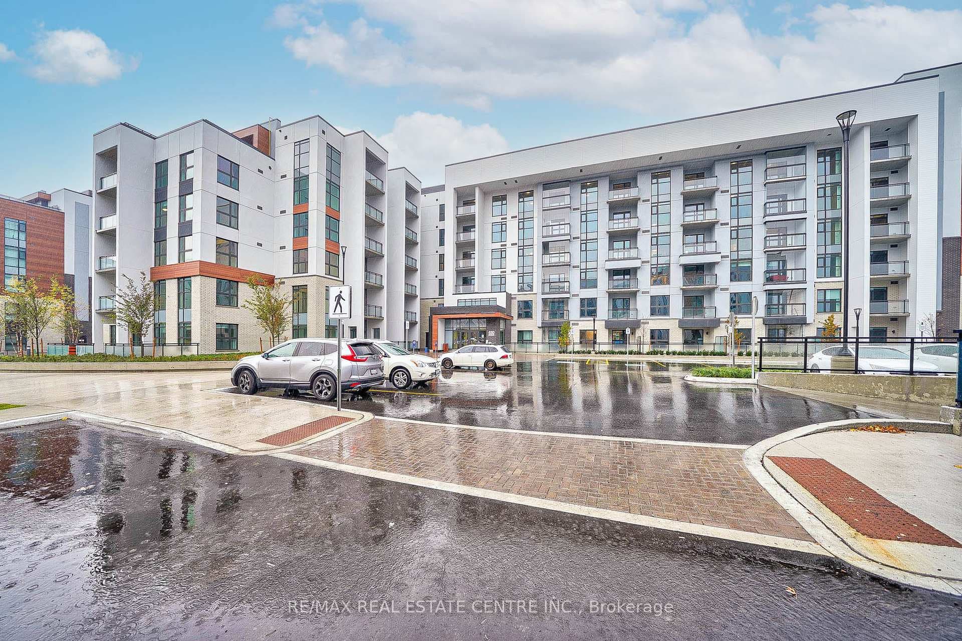 480 Gordon Krantz Avenue Unit 302 photo 1
