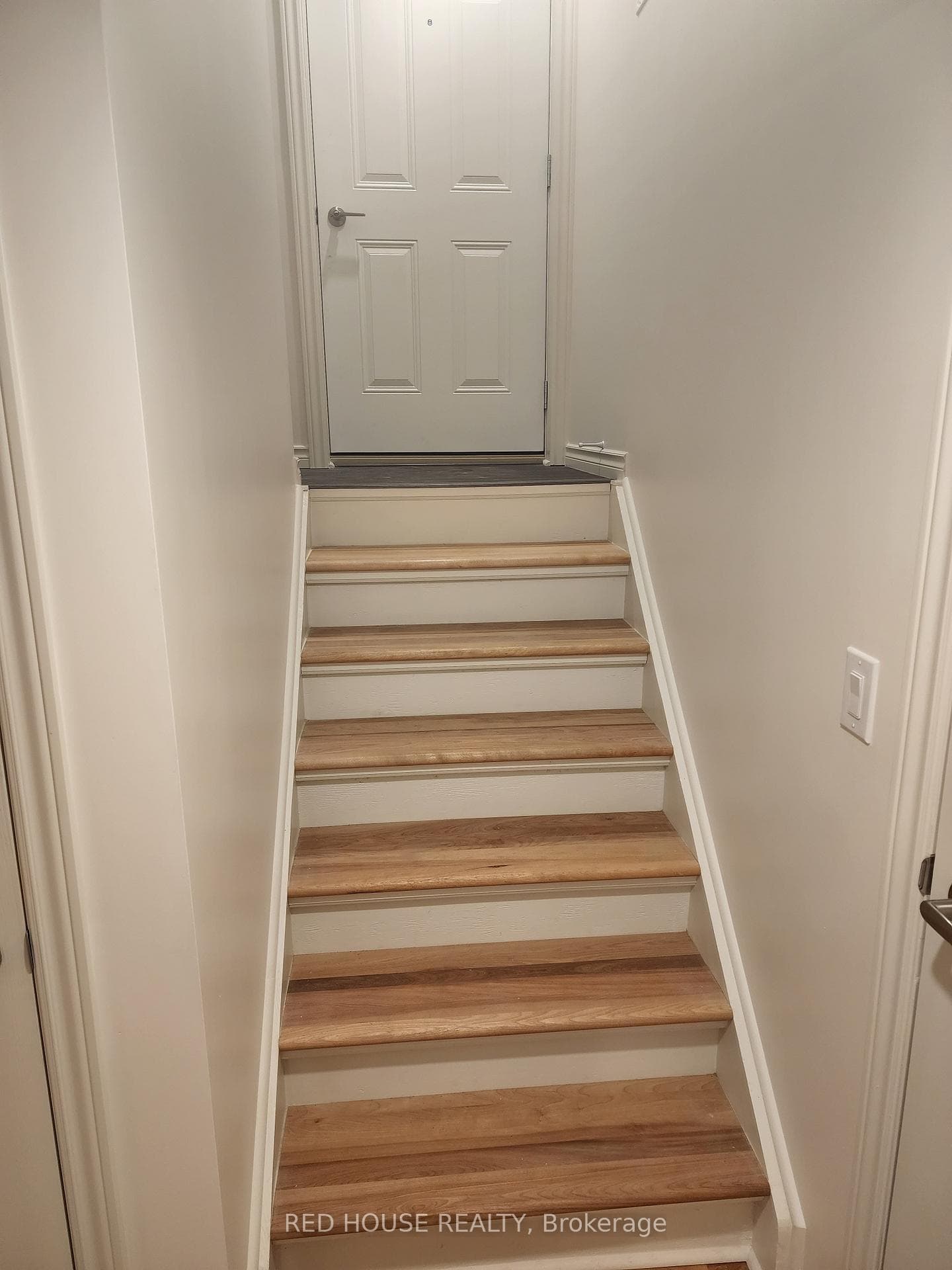 21B South Balsam Street photo 5