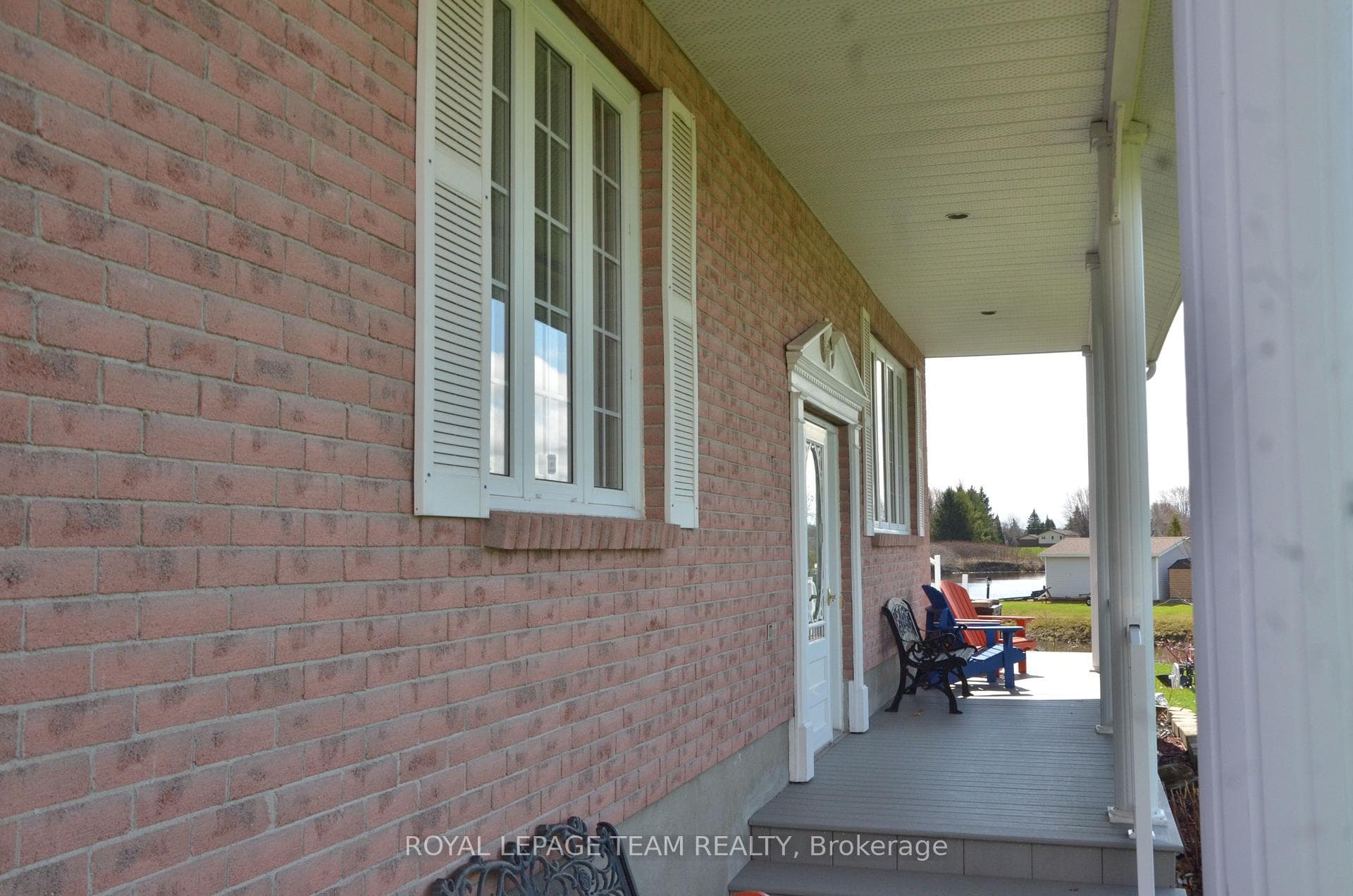 11708 Breezewood Avenue photo 7