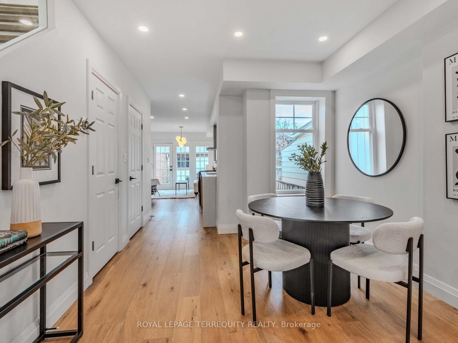 113 Sellers Avenue photo 6
