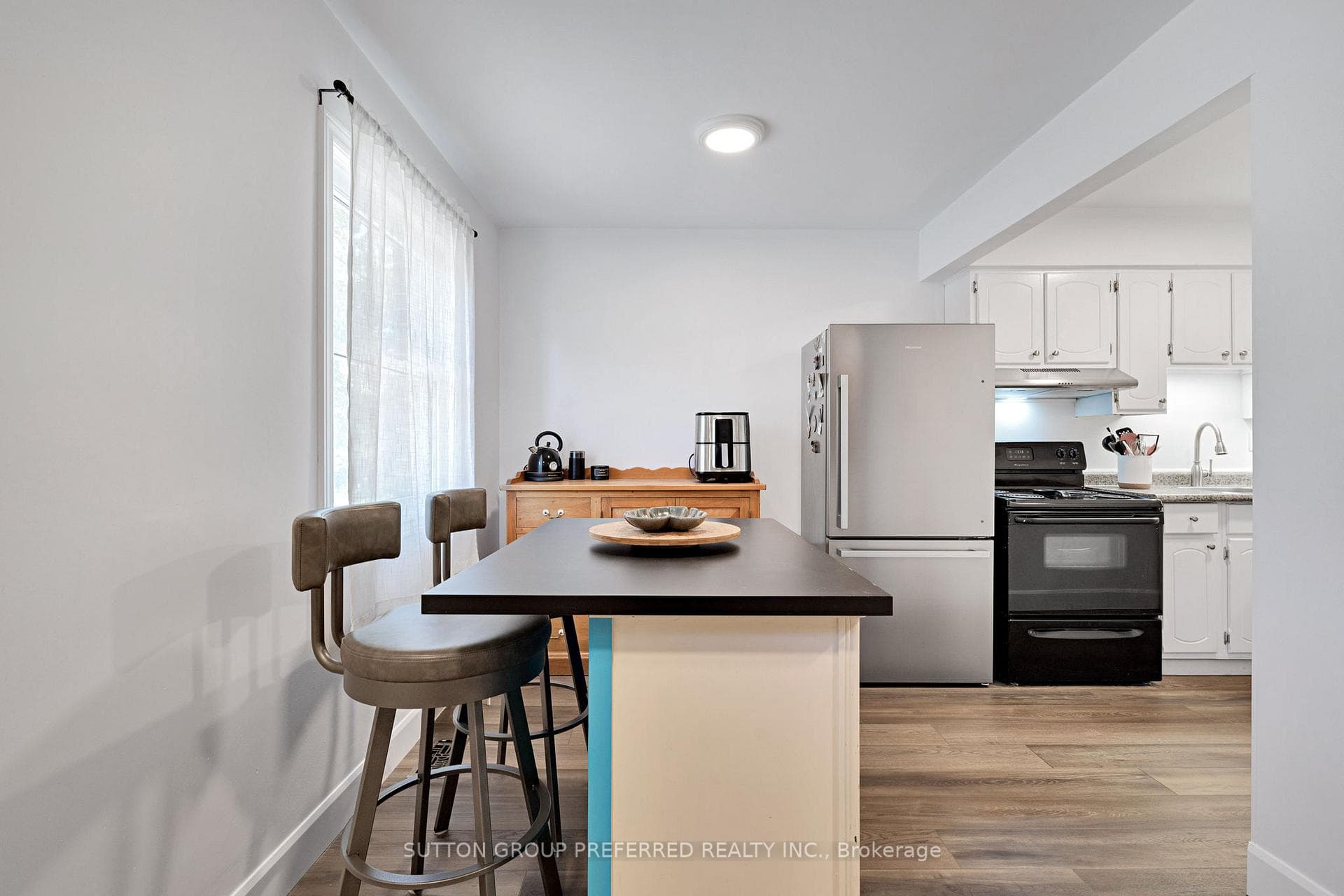 411 Wilkins Street photo 5