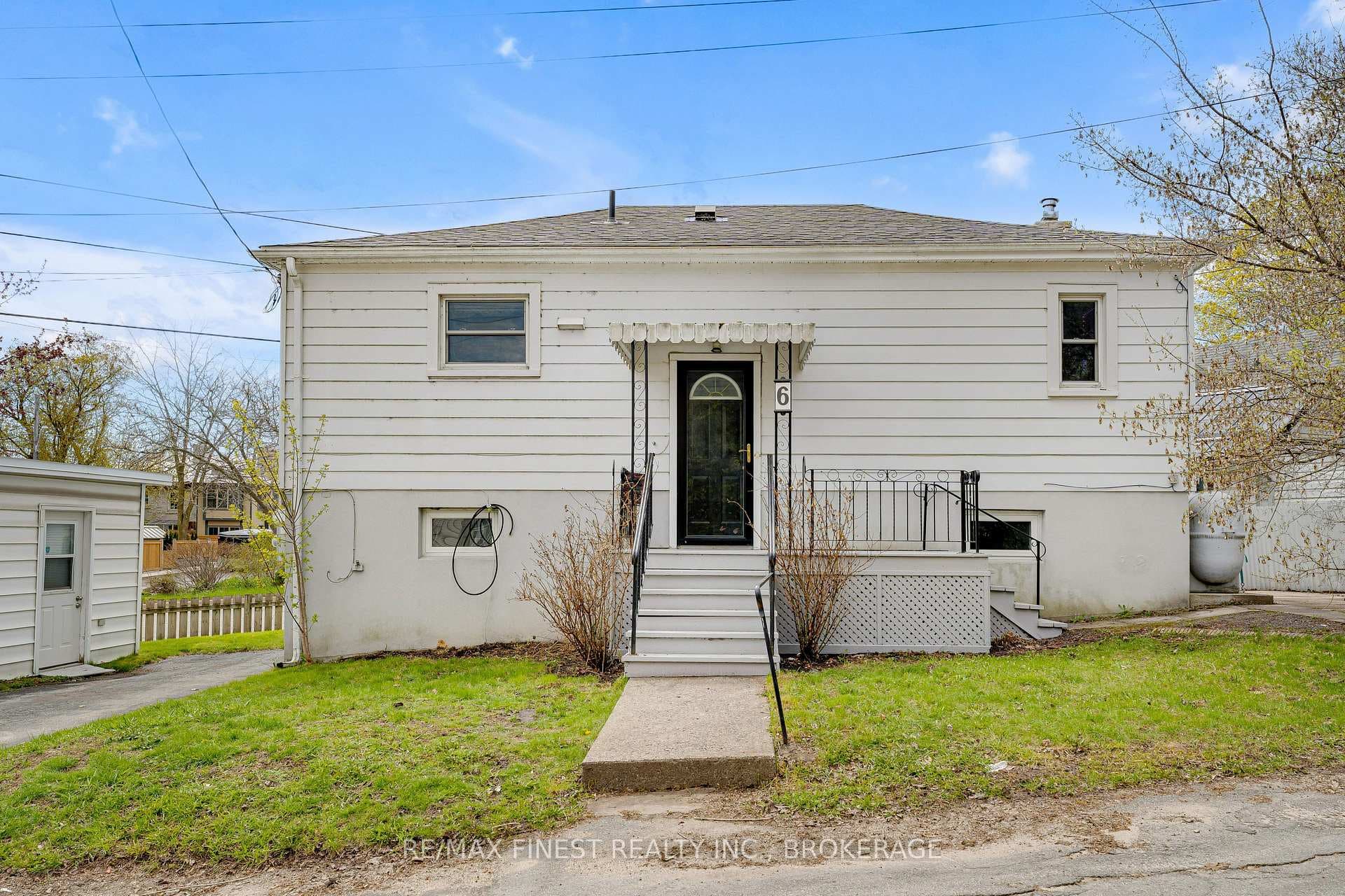 6 Baiden Street photo 1