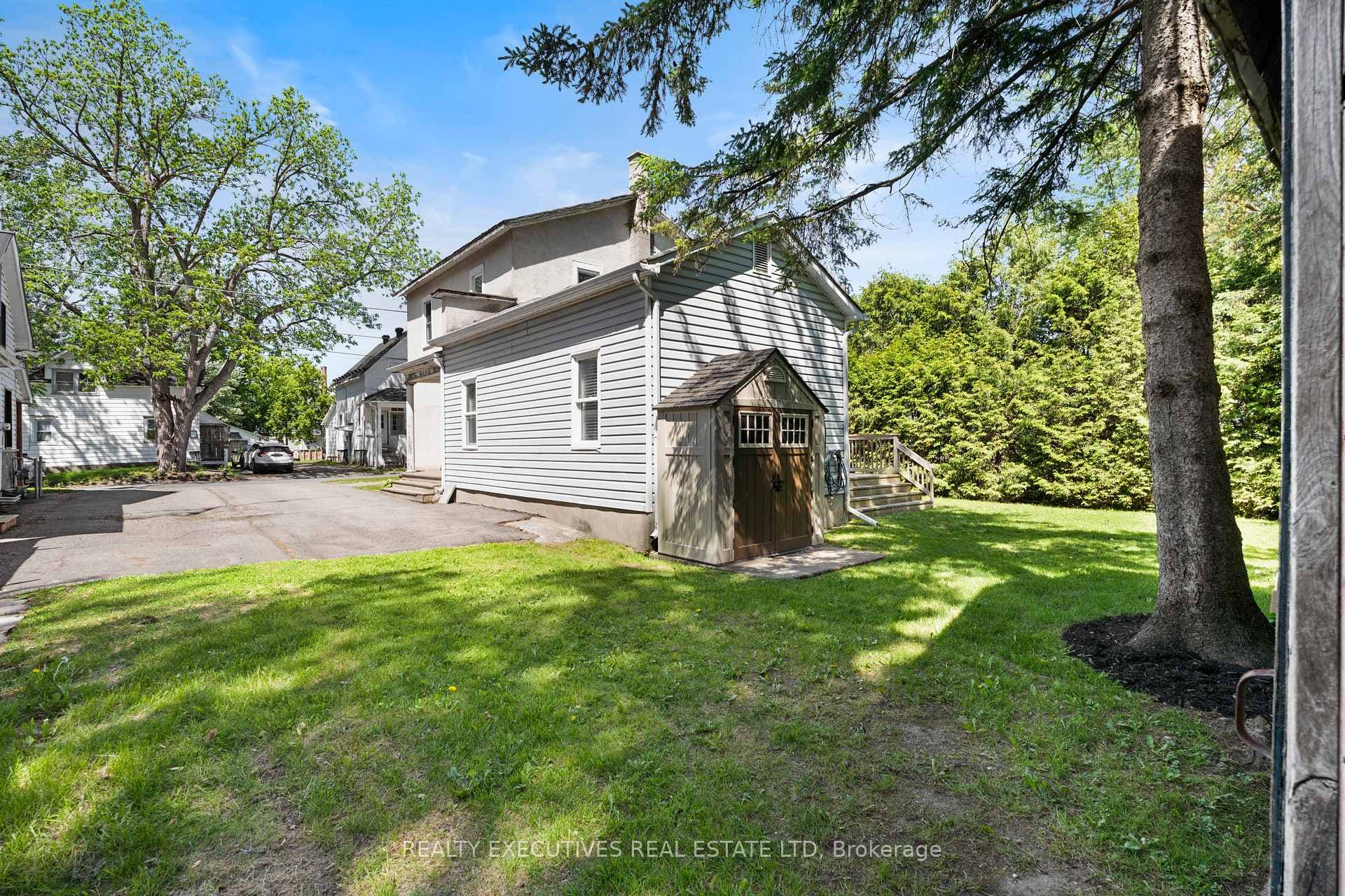 22 Joseph Street photo 40