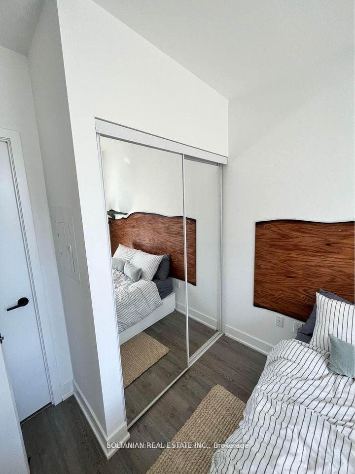 60 George Butchart Drive Unit 716 photo 12