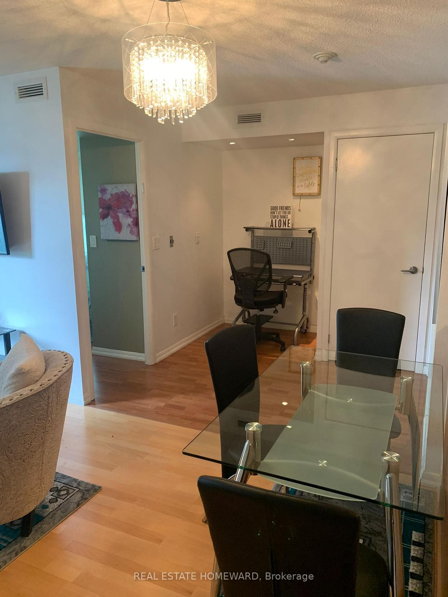 231 Fort York Boulevard Unit 1613 photo 7
