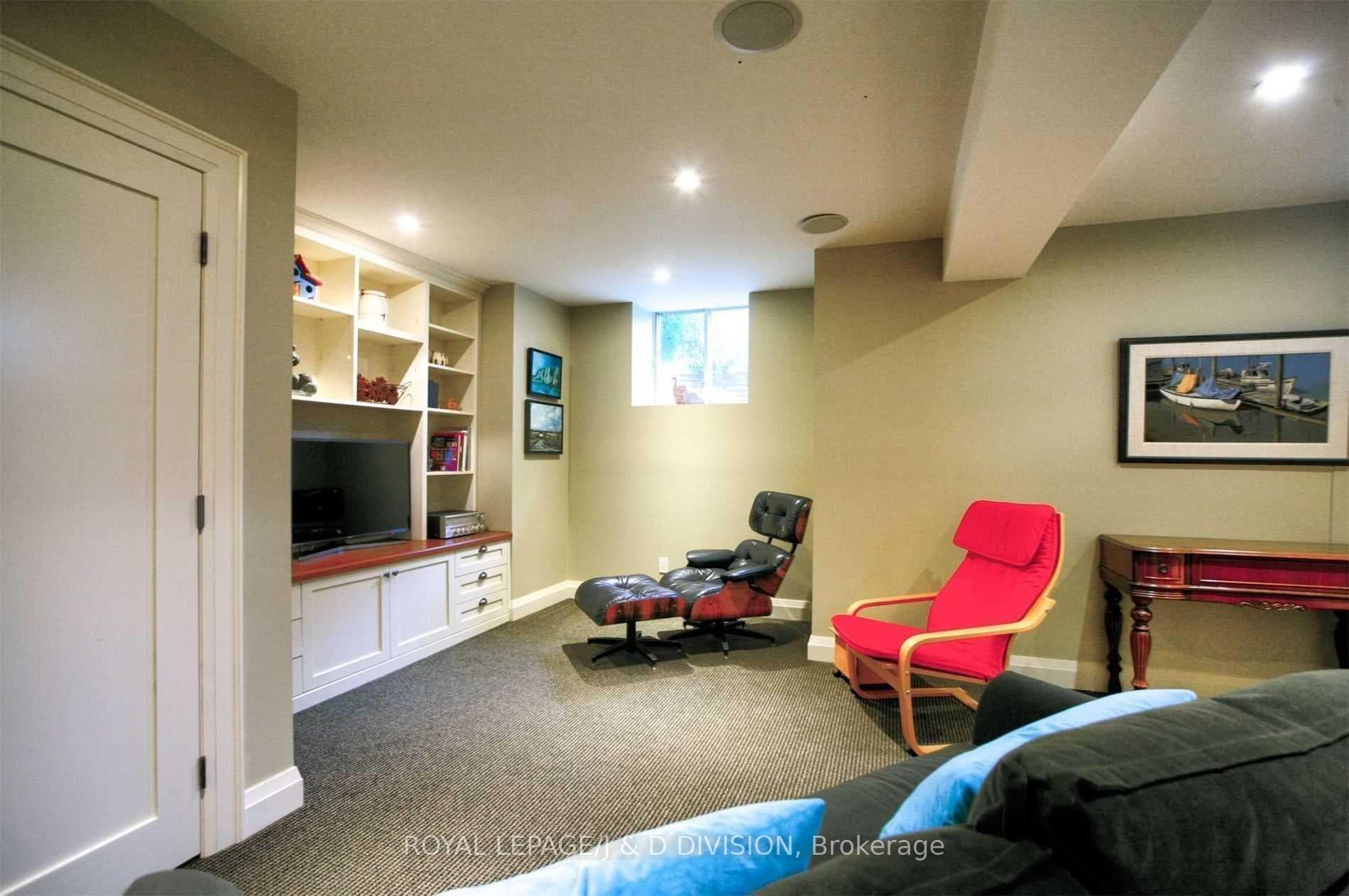 75 Castle Knock Road photo 22