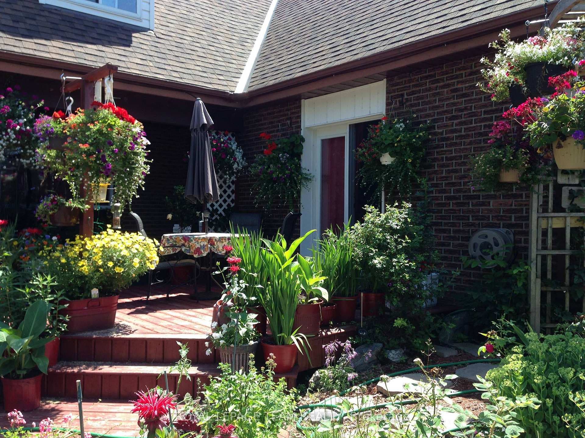 5687 Cherry Street photo 40