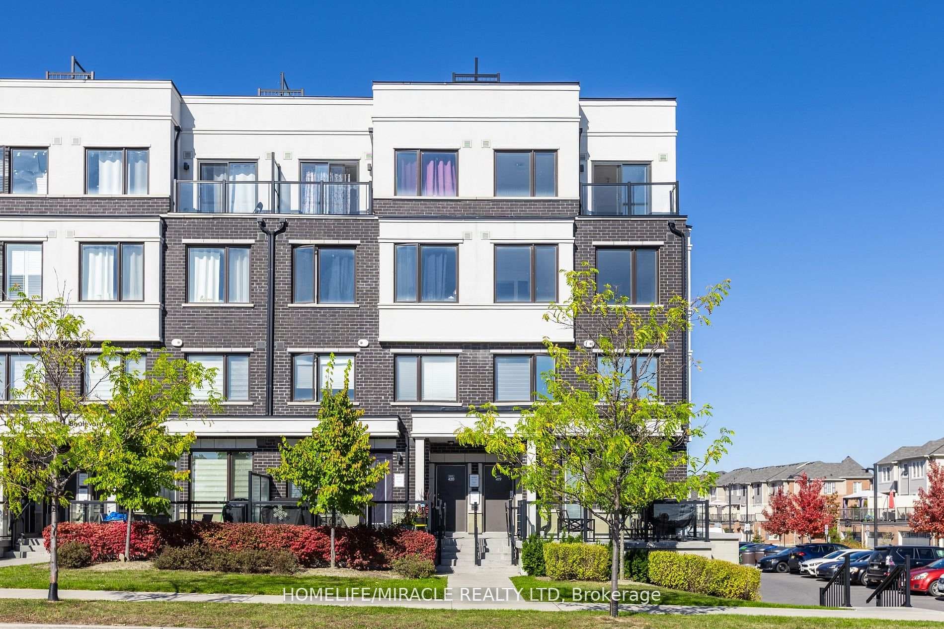 1711 Pure Springs Boulevard Unit 419 photo 3