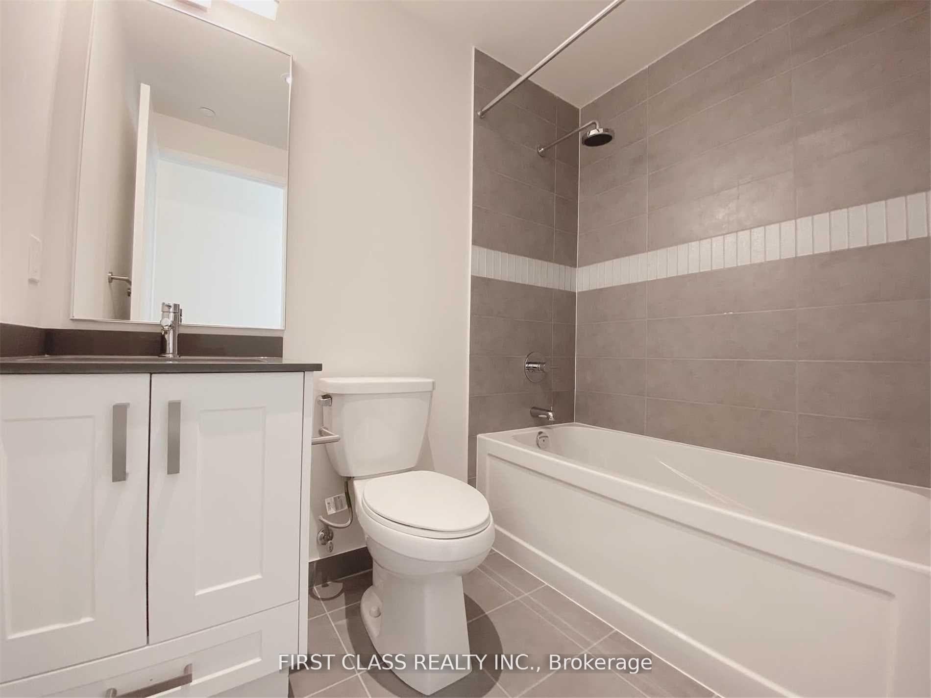 99 John Street Unit 402 photo 6