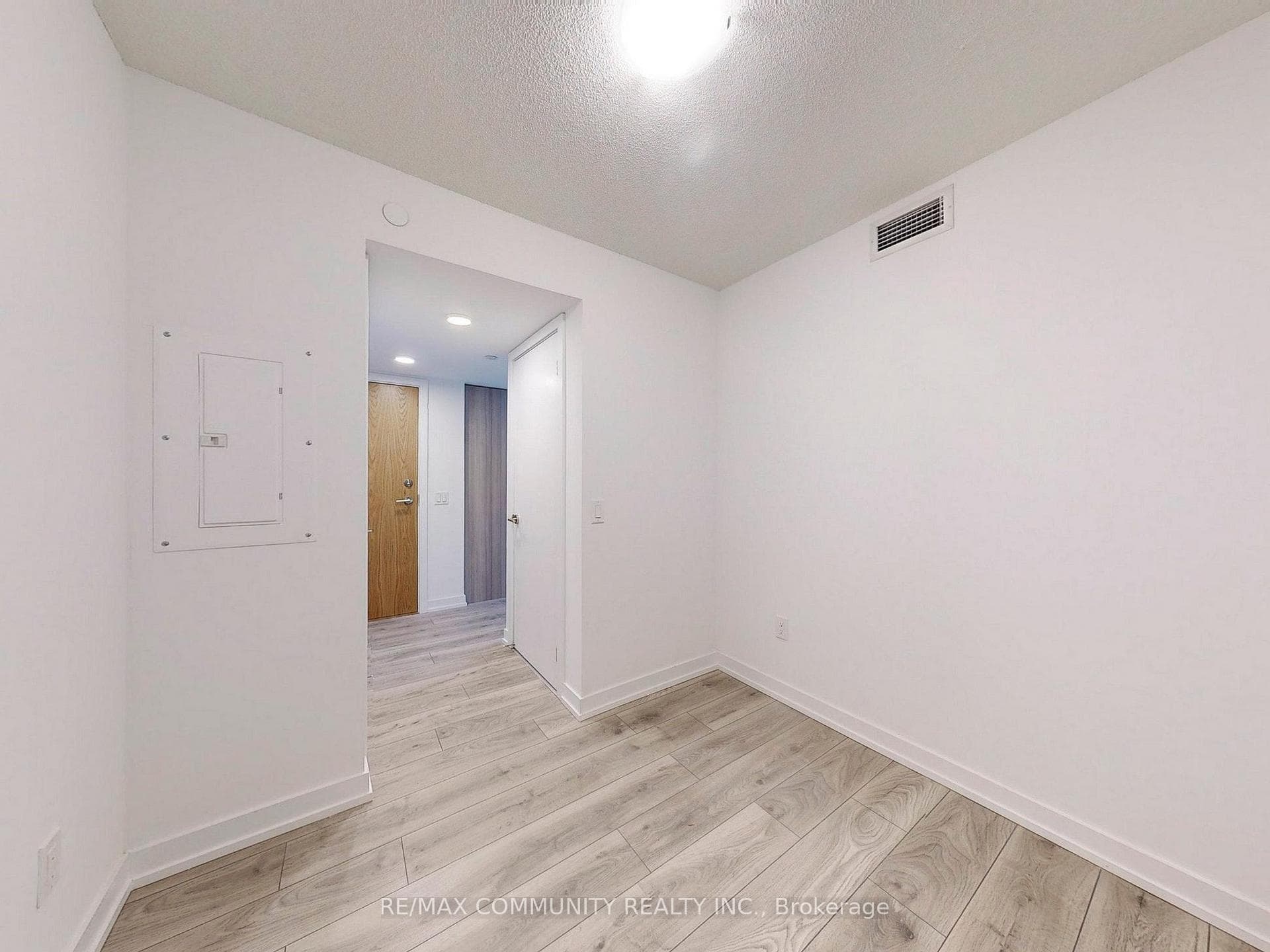 1455 Celebration Drive Unit 404 photo 19
