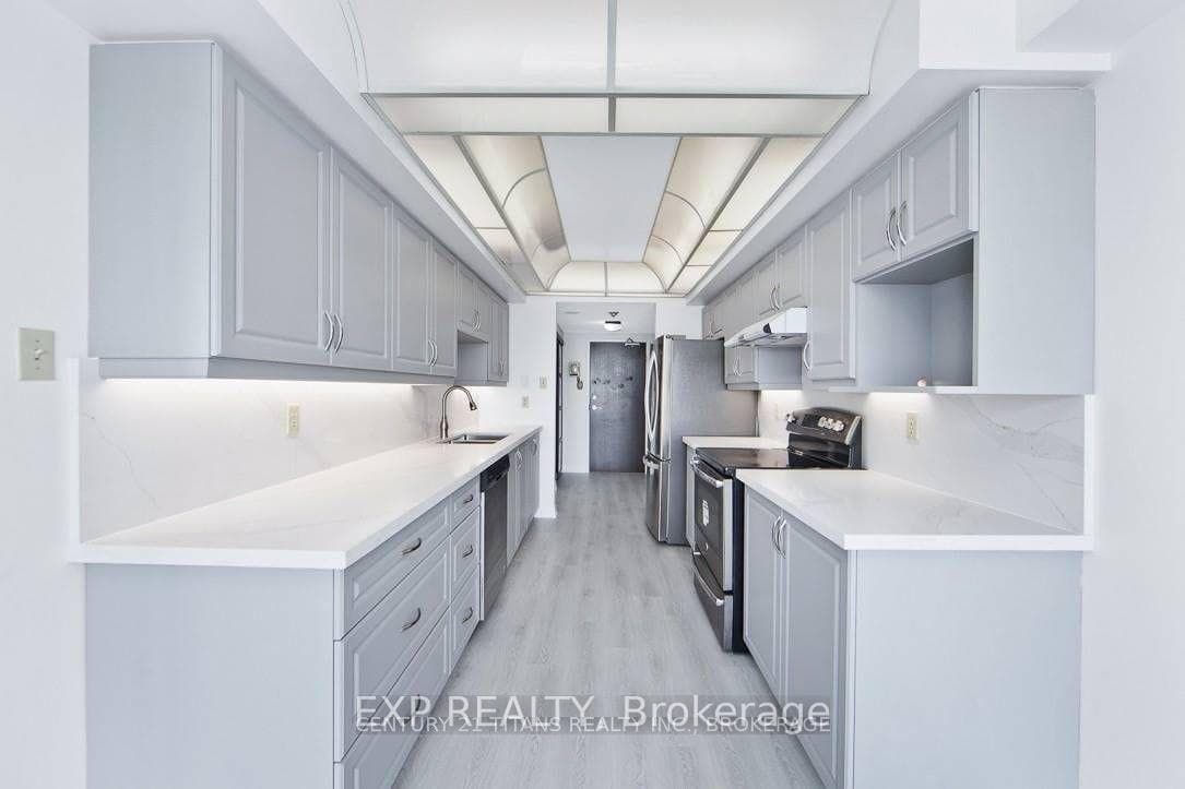 4725 Sheppard Avenue Unit 906 photo 4