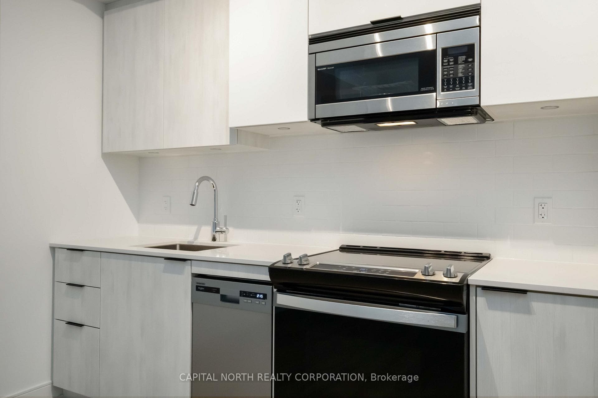 1350 Ellesmere Road Unit 527 photo 6