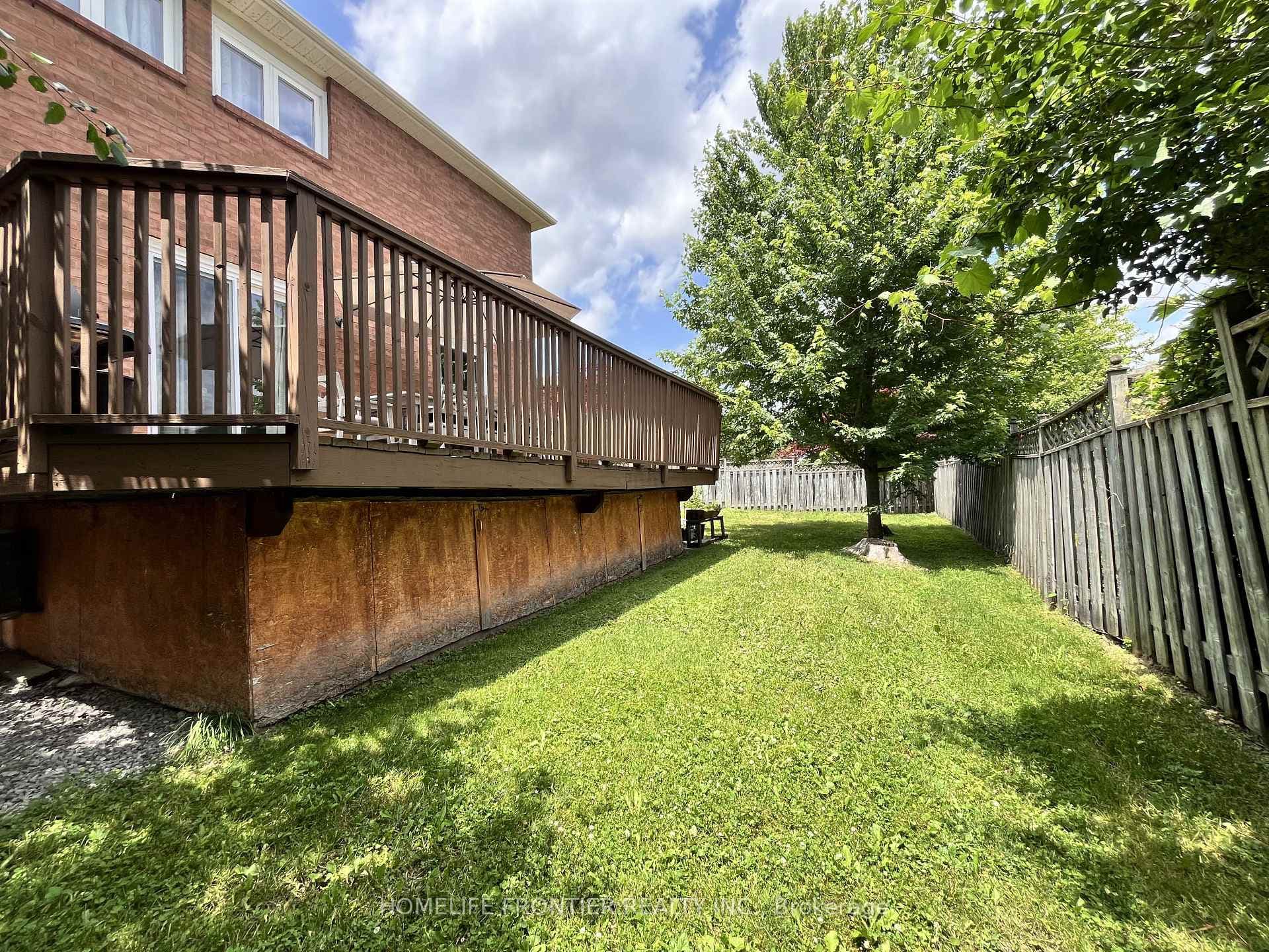 36 Tamara Drive photo 42