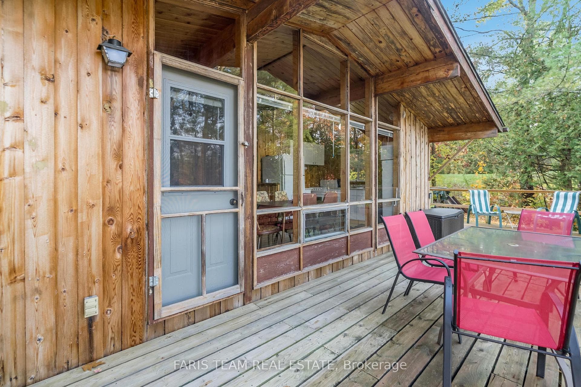 7658 South River Road photo 10