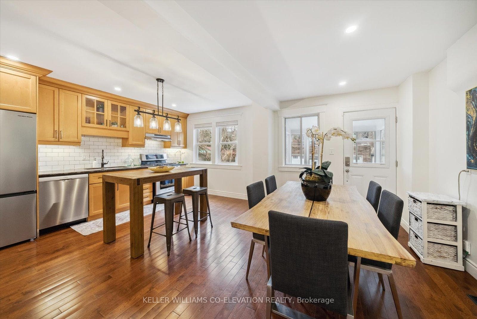 61 Orchard Park Boulevard photo 15