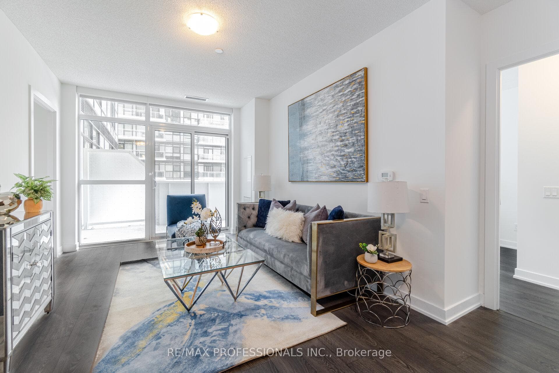 251 Manitoba Street Unit 401 photo 15