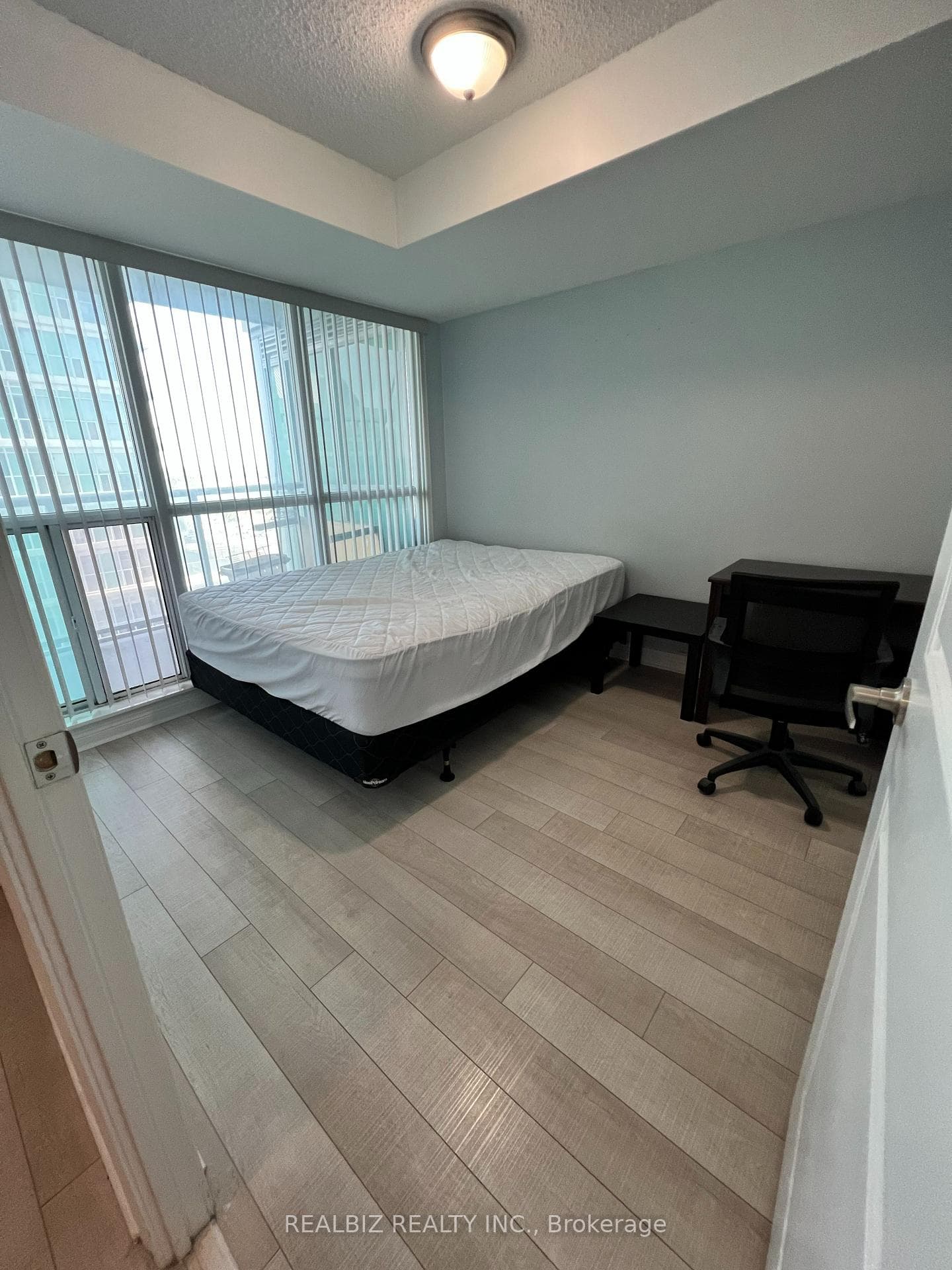 50 Town Centre Court Unit 1106 photo 6