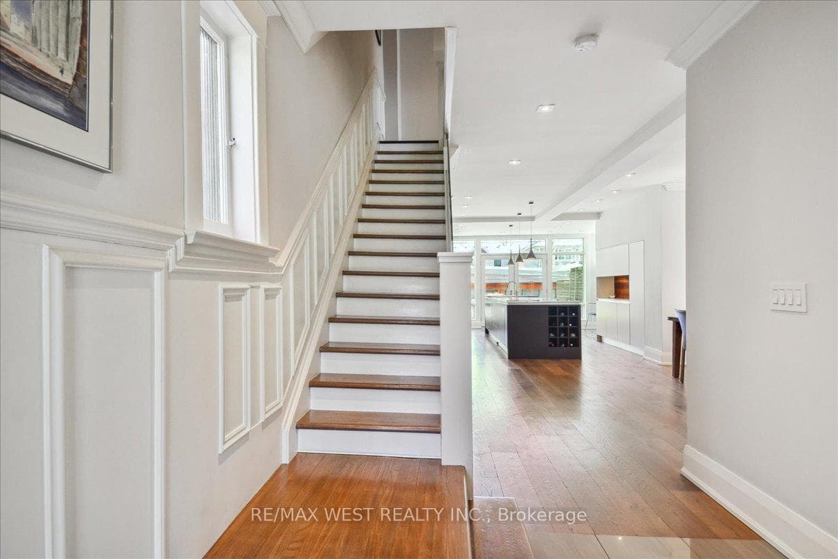 267 Beech Avenue photo 3